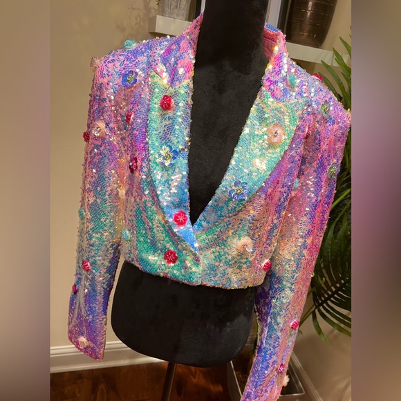 Nasty Gal Premium Floral Embellished Pink Iridescent Sequin Cropped Blazer 12 - Picture 5 of 16